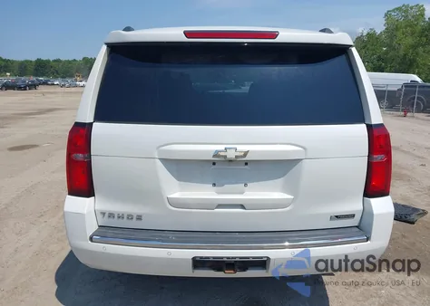 2017 Chevrolet Tahoe Premier z USA, uszkodzony, nr VIN 1GNSKCKC8HR246739